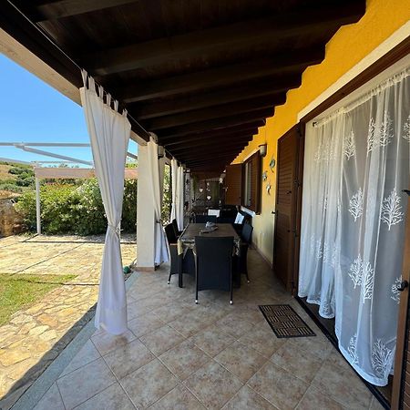 Casa Vacanze Con Piscina E Vista Mare Esclusiva Per Coppie E Famiglie, Relax E Tranquillita Tertenìa Exterior foto